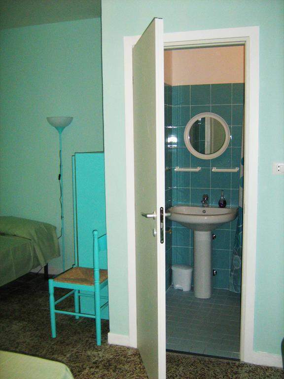 Sirenapop Concept B&B Rivazzurra Di Rimini Pokój zdjęcie